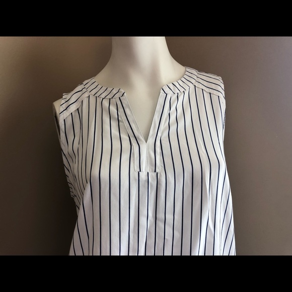 Tommy Hilfiger Tops - Tommy Hilfiger Tank Top Blouse v-neck, worn once